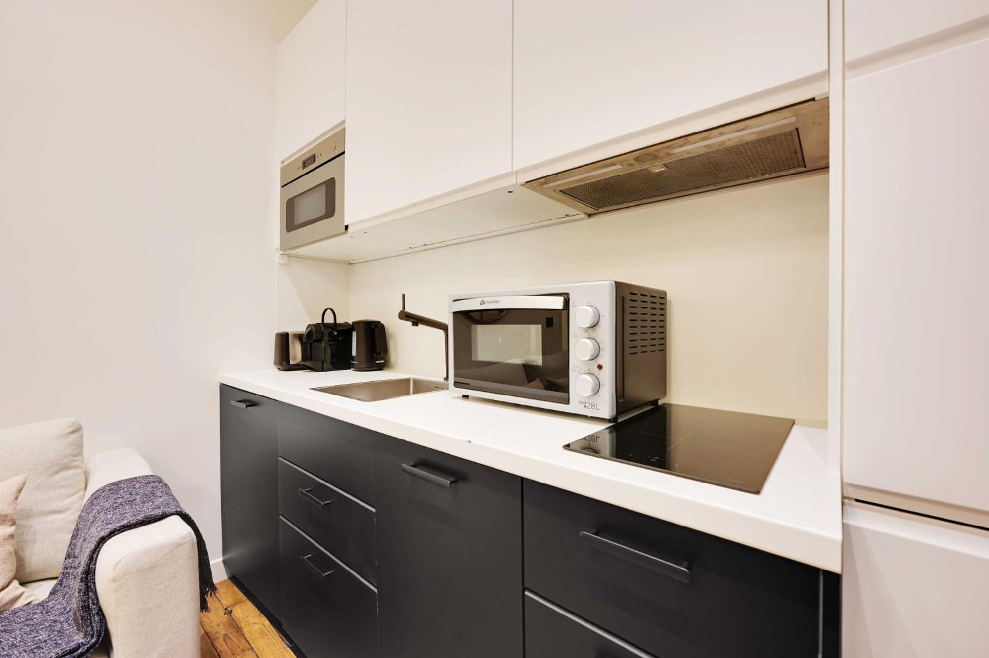 Beautiful Apt -1Br-4P- Tour Eiffel - Invalides Parijs Buitenkant foto